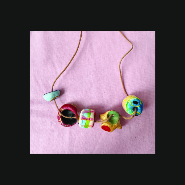 025 Artistic beads backg