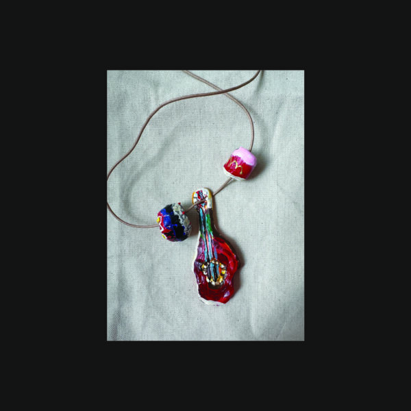 002 Red guitar backg